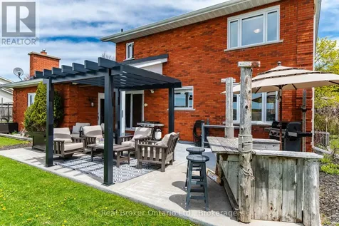 50 Payette Drive Penetanguishene ON L9M 1H5