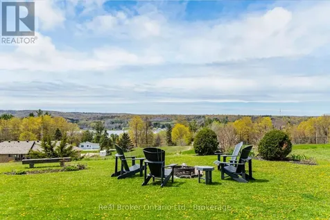 50 Payette Drive Penetanguishene ON L9M 1H5