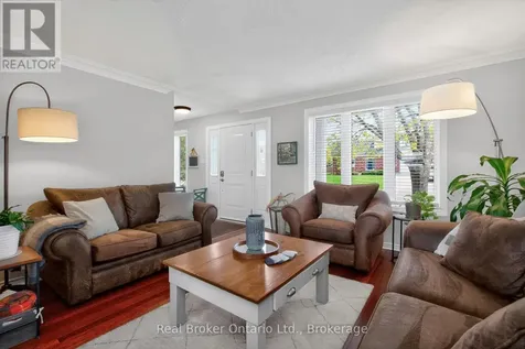 50 Payette Drive Penetanguishene ON L9M 1H5