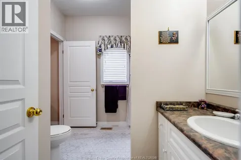 653 Mcnaughton Avenue West Chatham ON N7L 5P7