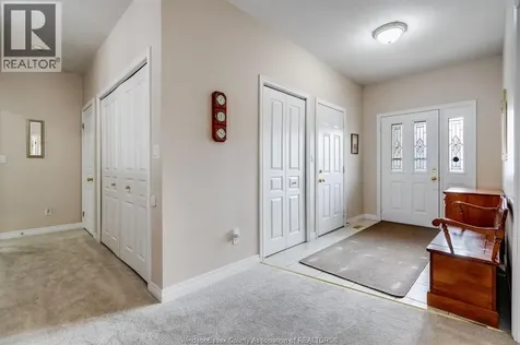 653 Mcnaughton Avenue West Chatham ON N7L 5P7