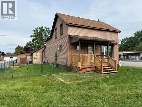 791 Front Road Lasalle ON N8A 2T1