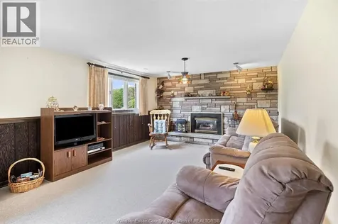 161 Marlborough Street East Leamington ON N8H 4S1
