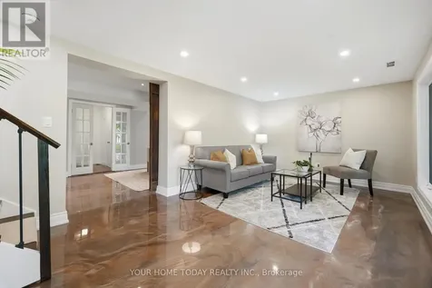 39 Eleanor Crescent Halton Hills (georgetown) ON L7G 2T7