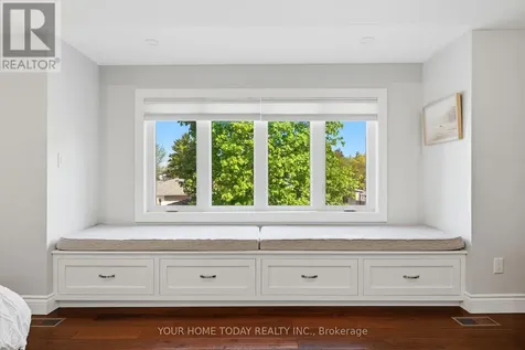 39 Eleanor Crescent Halton Hills (georgetown) ON L7G 2T7