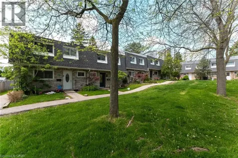2050 Upper Middle Road Burlington ON L7P 2Z9