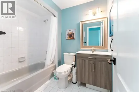 46 Harnesworth Crescent Waterdown ON L0R 2H6