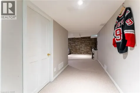 46 Harnesworth Crescent Waterdown ON L0R 2H6