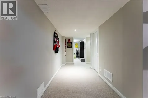 46 Harnesworth Crescent Waterdown ON L0R 2H6