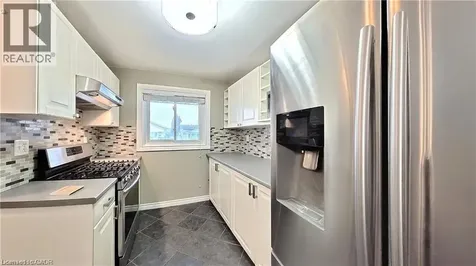 61 Bosworth Crescent Kitchener ON N2E 1Y9
