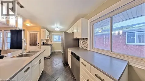 61 Bosworth Crescent Kitchener ON N2E 1Y9