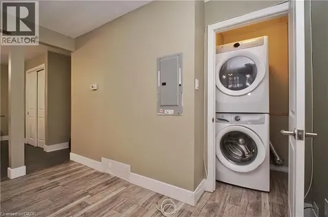 61 Bosworth Crescent Kitchener ON N2E 1Y9