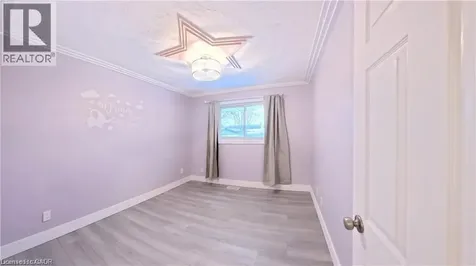 61 Bosworth Crescent Kitchener ON N2E 1Y9