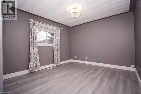 61 Bosworth Crescent Kitchener ON N2E 1Y9