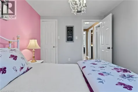 79 Braeheid Avenue Waterdown ON L8B 0C6