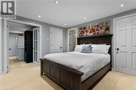 79 Braeheid Avenue Waterdown ON L8B 0C6
