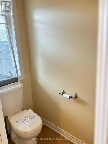 449 Foxhall Way Ottawa ON K2M 0G1