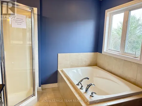 449 Foxhall Way Ottawa ON K2M 0G1