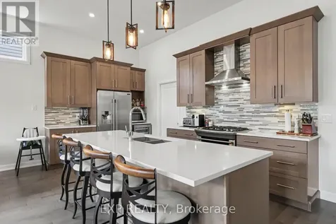 50 Zaatiik Grove Ottawa ON K1X 0E5