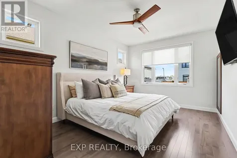 50 Zaatiik Grove Ottawa ON K1X 0E5