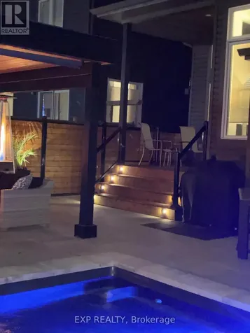 50 Zaatiik Grove Ottawa ON K1X 0E5