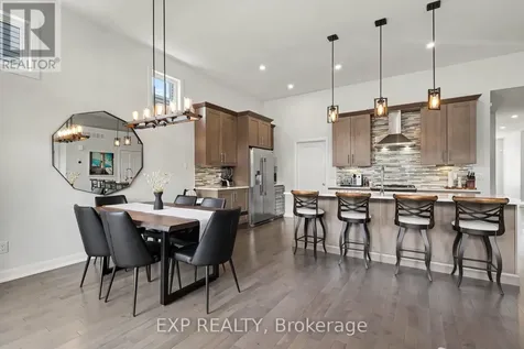 50 Zaatiik Grove Ottawa ON K1X 0E5