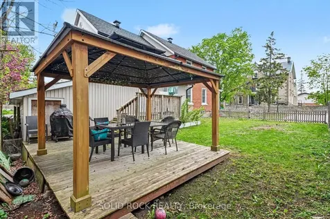 312 Bridge Street Carleton Place ON K7C 3H8