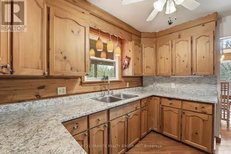 439 Rose Island Road Wollaston ON K0L 1P0