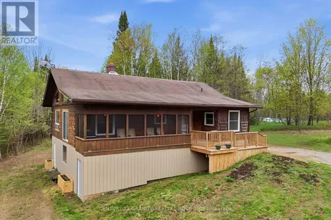 439 Rose Island Road Wollaston ON K0L 1P0