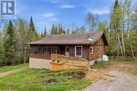 439 Rose Island Road Wollaston ON K0L 1P0