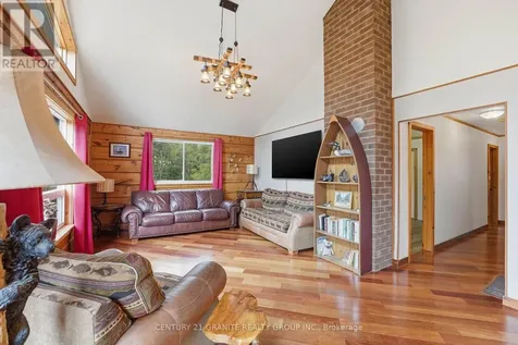 439 Rose Island Road Wollaston ON K0L 1P0