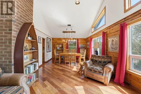 439 Rose Island Road Wollaston ON K0L 1P0