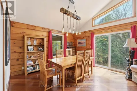 439 Rose Island Road Wollaston ON K0L 1P0