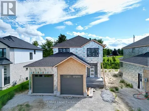 382 Frances Street Saugeen Shores ON N0H 2C3