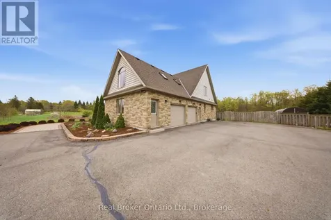 4760 Nassagaweya-puslinch Townline Puslinch ON N0B 2J0