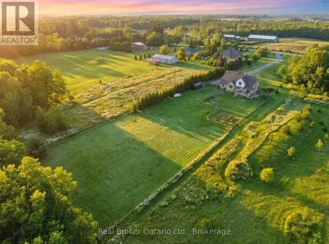 4760 Nassagaweya-puslinch Townline Puslinch ON N0B 2J0