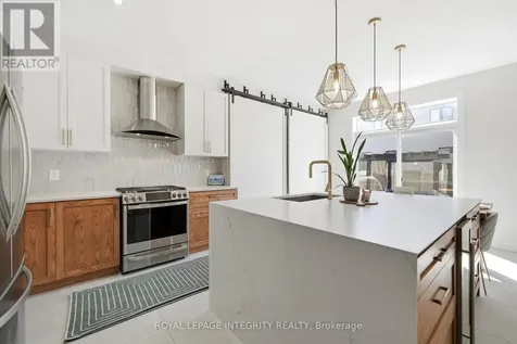 525 Yellow Birch Street Ottawa ON K1W 0J3