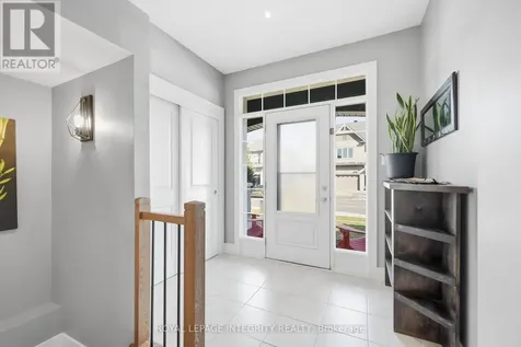 525 Yellow Birch Street Ottawa ON K1W 0J3