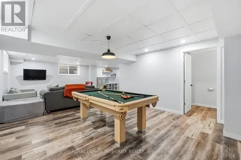 525 Yellow Birch Street Ottawa ON K1W 0J3
