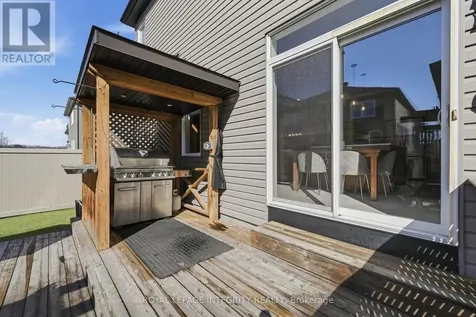 525 Yellow Birch Street Ottawa ON K1W 0J3