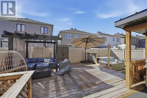525 Yellow Birch Street Ottawa ON K1W 0J3