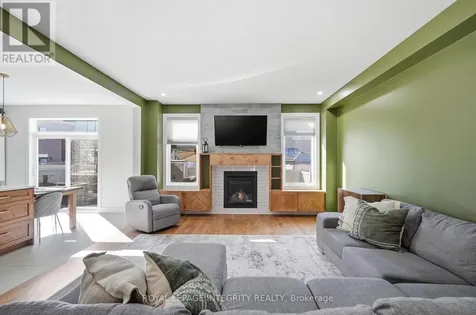525 Yellow Birch Street Ottawa ON K1W 0J3