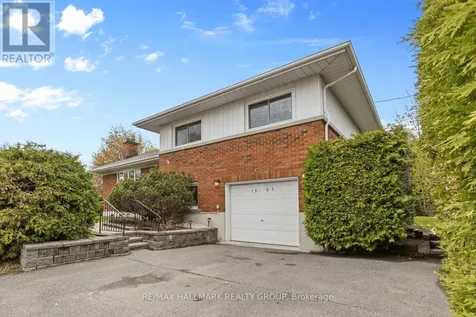 1981 Navaho Drive Ottawa ON K2C 0T7