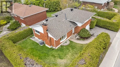 1981 Navaho Drive Ottawa ON K2C 0T7