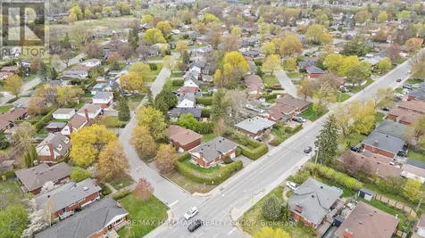 1981 Navaho Drive Ottawa ON K2C 0T7