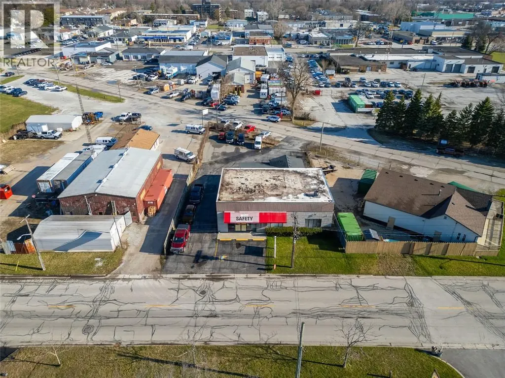 800 Campbell Street Sarnia ON N7T 2J7