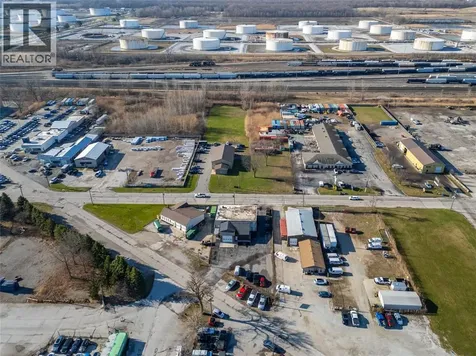 800 Campbell Street Sarnia ON N7T 2J7
