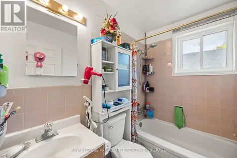 400 King Street West Gananoque ON K7G 2G9