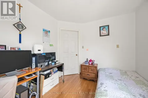 400 King Street West Gananoque ON K7G 2G9