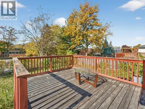 3859 Clara Avenue Windsor ON N9E 4X6